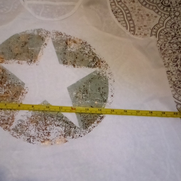 WHITE sheer sleeveless top - Picture 10 of 11